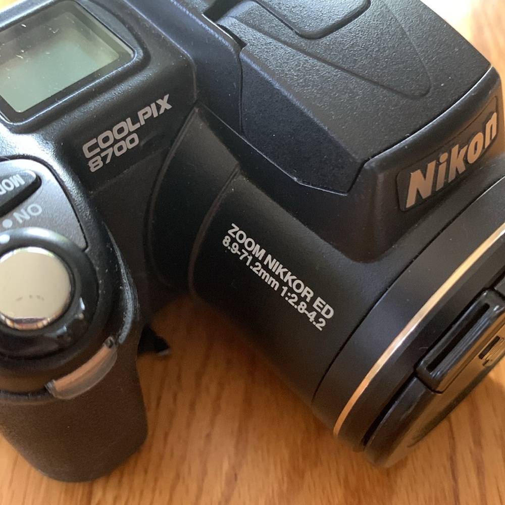 Nikon Camera - Picture 12 of 13
